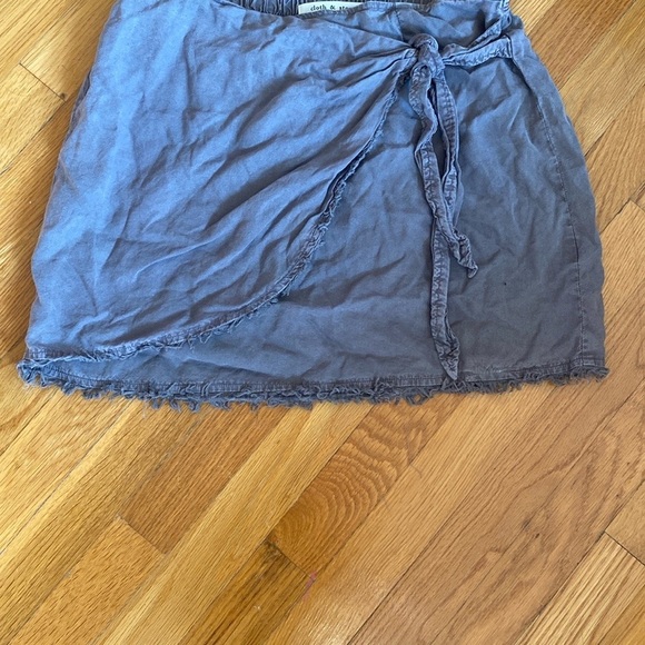 Cloth & Stone Blue Mini Wrap Skirt - Picture 3 of 3